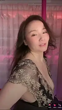 Snapshot of baobaomiqi_linger chatting on September 15, 2025, 5:02 pm baobaomiqi linger online show from September 15, 2025, 5:02 pm