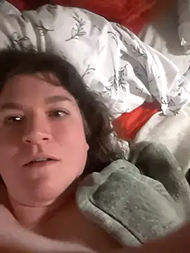 JuicyFuckinPussy online show from January 23, 2025, 7:32 am