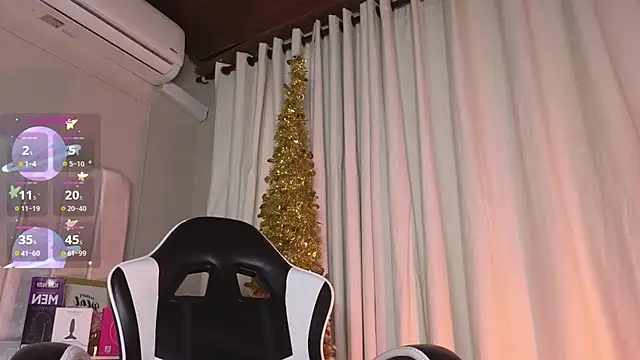 Snapshot of Samir_bear chatting on December 15, 2025, 12:44 pm Samir bear online show from December 15, 2025, 12:44 pm