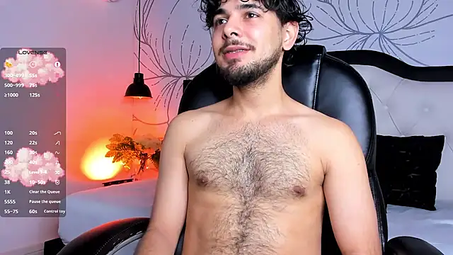 Snapshot of Samir_bear chatting on November 6, 2025, 12:42 pm Samir bear online show from November 6, 2025, 12:42 pm