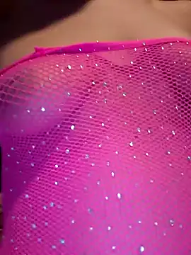 carmelbbyx22 online show from February 14, 2026, 4:29 pm