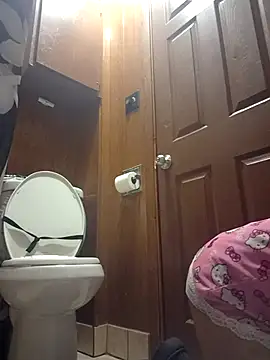 carmelbbyx22 online show from March 8, 2026, 2:04 am