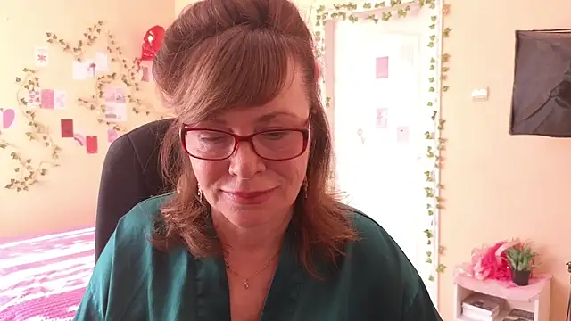 Miss Moren online show from March 23, 2026, 5:51 am