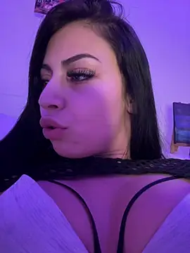 Snapshot of Miss_Maria21 chatting on March 13, 2025, 3:00 am Miss Maria21 online show from March 13, 2025, 3:00 am