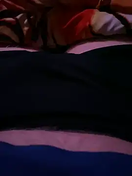 Snapshot of makedaddyhappy6 chatting on December 29, 2024, 1:34 am makedaddyhappy6 online show from December 29, 2024, 1:34 am