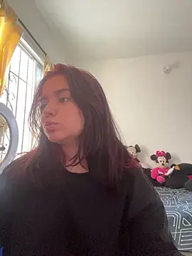 Snapshot of Ema_kraus chatting on March 28, 2026, 8:32 pm Ema kraus online show from March 28, 2026, 8:32 pm