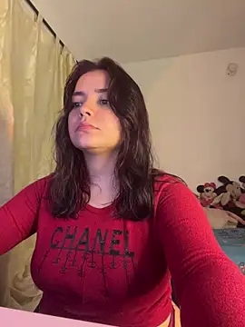 Snapshot of Ema_kraus chatting on April 2, 2026, 11:55 pm Ema kraus online show from April 2, 2026, 11:55 pm