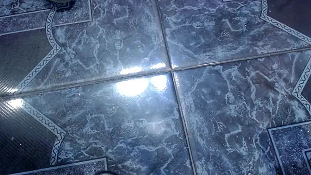 Snapshot of perfectlump chatting on November 12, 2025, 1:15 pm perfectlump online show from November 12, 2025, 1:15 pm