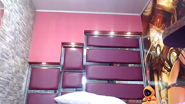 Snapshot of perfectlump chatting on November 14, 2025, 12:42 pm perfectlump online show from November 14, 2025, 12:42 pm