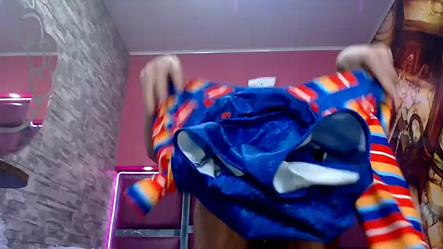 Snapshot of perfectlump chatting on October 31, 2025, 1:30 pm perfectlump online show from October 31, 2025, 1:30 pm