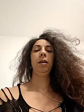 Snapshot of naughty69curls chatting on November 29, 2025, 7:25 pm naughty69curls online show from November 29, 2025, 7:25 pm