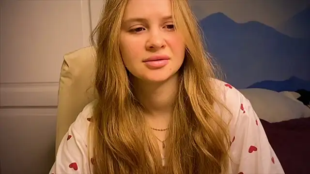 IlonaMurf online show from November 5, 2025, 7:22 am