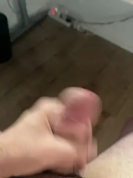 mikiss789 online show from March 12, 2026, 4:11 pm