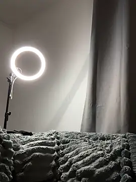 Snapshot of shelovesc chatting on February 14, 2025, 11:09 pm shelovesc online show from February 14, 2025, 11:09 pm