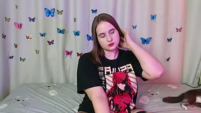 Snapshot of Phantommira chatting on January 14, 2025, 7:11 pm Phantommira online show from January 14, 2025, 7:11 pm