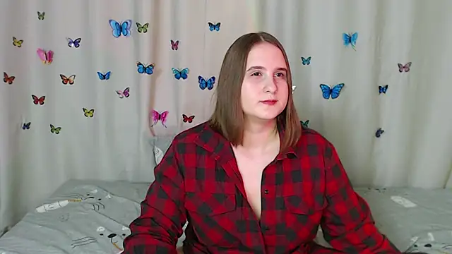 Snapshot of Phantommira chatting on January 20, 2025, 4:01 pm Phantommira online show from January 20, 2025, 4:01 pm