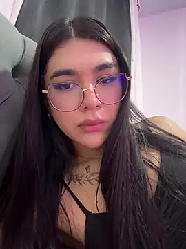 Snapshot of RoseCassie chatting on May 24, 2026, 1:16 am RoseCassie online show from May 24, 2026, 1:16 am