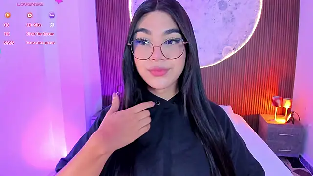 Snapshot of RoseCassie chatting on May 24, 2026, 1:22 pm RoseCassie online show from May 24, 2026, 1:22 pm
