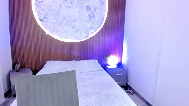 RoseCassie online show from February 12, 2026, 2:06 pm