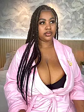 Snapshot of AinaraJimenez chatting on November 18, 2025, 6:22 pm AinaraJimenez online show from November 18, 2025, 6:22 pm