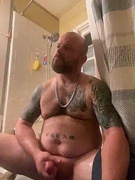 Thickirishcock850 online show from May 16, 2026, 4:00 am