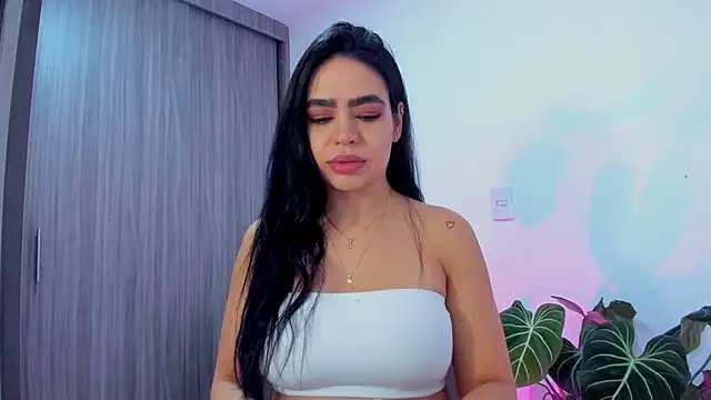 Sara Leblanc online show from October 21, 2025, 2:49 pm