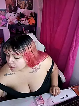 Snapshot of Pinky-Flower chatting on March 25, 2026, 5:01 pm Pinky-Flower online show from March 25, 2026, 5:01 pm