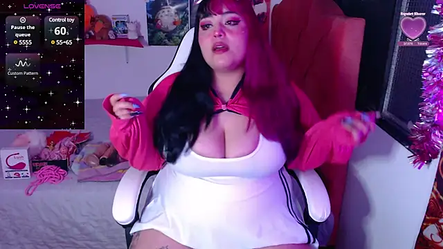 Snapshot of Pinky-Flower chatting on January 23, 2025, 2:55 am Pinky-Flower online show from January 23, 2025, 2:55 am