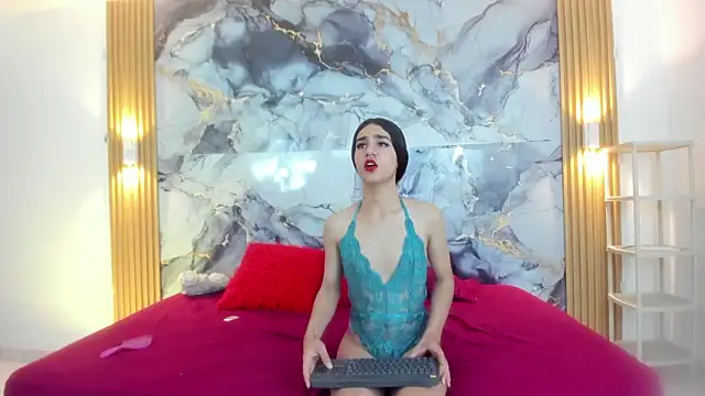 Snapshot of Mariana_16_ chatting on February 7, 2026, 7:44 pm Mariana 16 online show from February 7, 2026, 7:44 pm