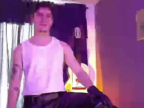 Snapshot of Antonello_Vannucci chatting on February 27, 2026, 3:56 pm Antonello Vannucci online show from February 27, 2026, 3:56 pm