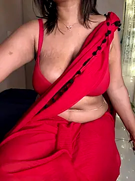 Snapshot of honeyboobies7249 chatting on October 27, 2025, 5:36 pm honeyboobies7249 online show from October 27, 2025, 5:36 pm