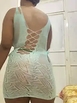 beverlyxxxx online show from January 10, 2025, 7:43 pm