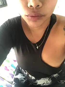 Amber Bluu online show from January 10, 2025, 1:52 pm