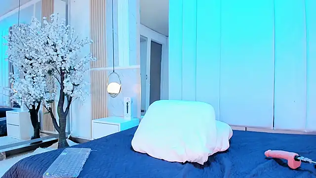 Snapshot of salomebenz chatting on September 12, 2025, 9:47 pm salomebenz online show from September 12, 2025, 9:47 pm