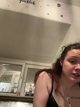 milabandolero online show from December 21, 2024, 10:30 pm