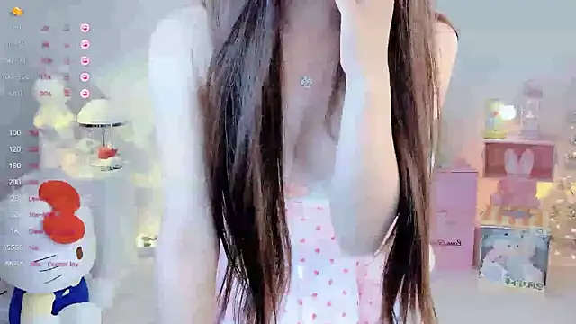 Snapshot of Irene--- chatting on April 18, 2026, 2:30 pm Irene--- online show from April 18, 2026, 2:30 pm