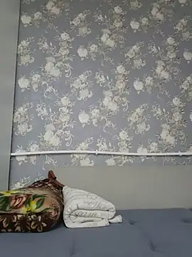  Miss Vanilla  online show from August 7, 2026, 6:52 am