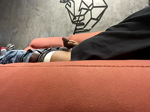 Snapshot of Nil_Talreja chatting on December 15, 2025, 9:26 am Nil Talreja online show from December 15, 2025, 9:26 am