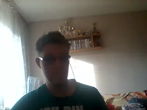 Nelixuss online show from October 29, 2025, 12:15 pm