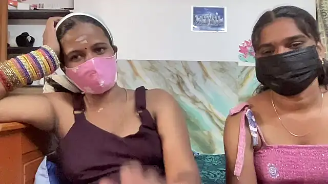 Snapshot of Tamil_Sanjana_ chatting on July 10, 2026, 5:13 pm Tamil Sanjana online show from July 10, 2026, 5:13 pm