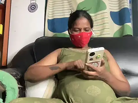 Snapshot of Tamil_Sanjana_ chatting on June 3, 2026, 5:50 pm Tamil Sanjana online show from June 3, 2026, 5:50 pm