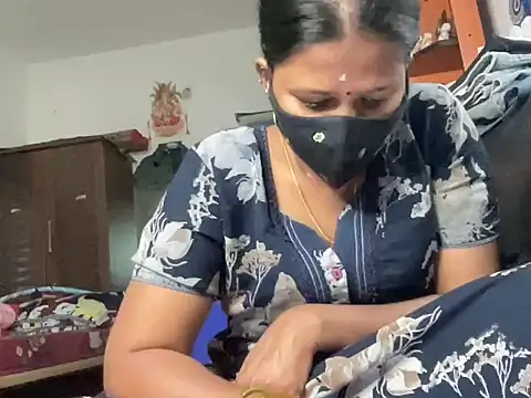 Tamil Sanjana  online show from November 28, 2025, 10:37 am