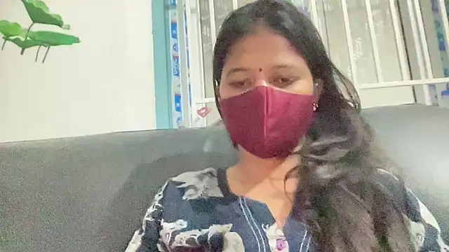 Tamil Sanjana  online show from February 1, 2026, 1:37 am