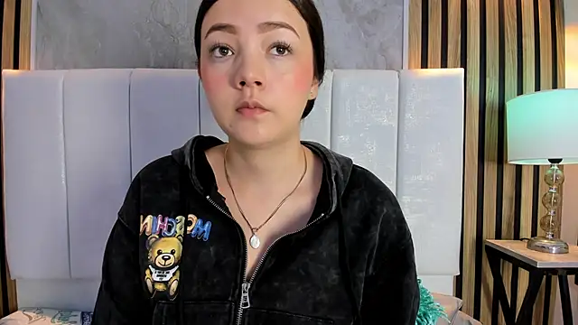 Snapshot of Samantha_Good chatting on December 17, 2025, 12:32 pm Samantha Good online show from December 17, 2025, 12:32 pm