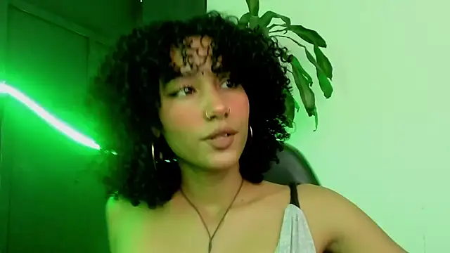 Snapshot of CintiaWalker chatting on April 10, 2026, 12:56 pm CintiaWalker online show from April 10, 2026, 12:56 pm