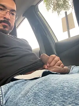 Snapshot of truenoxxx13 chatting on October 3, 2025, 5:47 pm truenoxxx13 online show from October 3, 2025, 5:47 pm