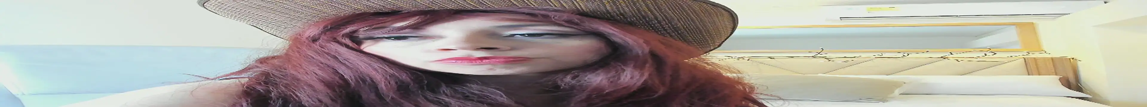 PerlaPreciosa online show from March 11, 2026, 3:22 am