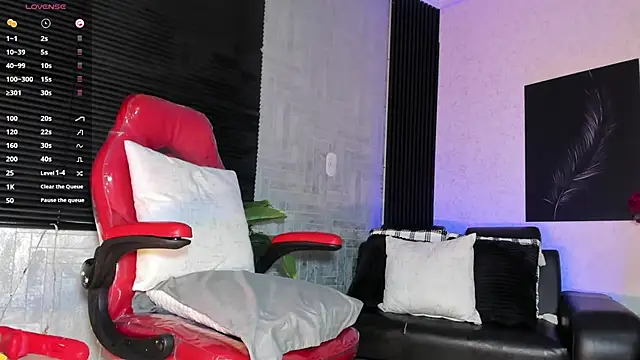 JhonyMiller  online show from February 28, 2026, 10:20 pm