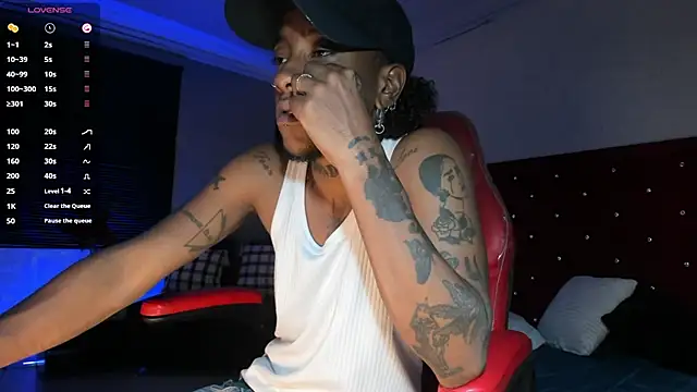 Snapshot of JhonyMiller_ chatting on May 8, 2026, 8:23 pm JhonyMiller online show from May 8, 2026, 8:23 pm