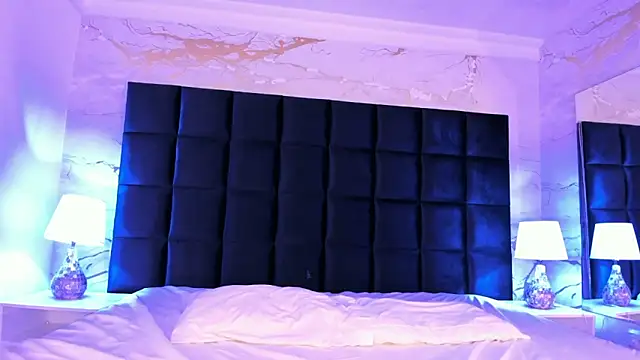 Snapshot of loladupont chatting on March 2, 2026, 5:08 am loladupont online show from March 2, 2026, 5:08 am